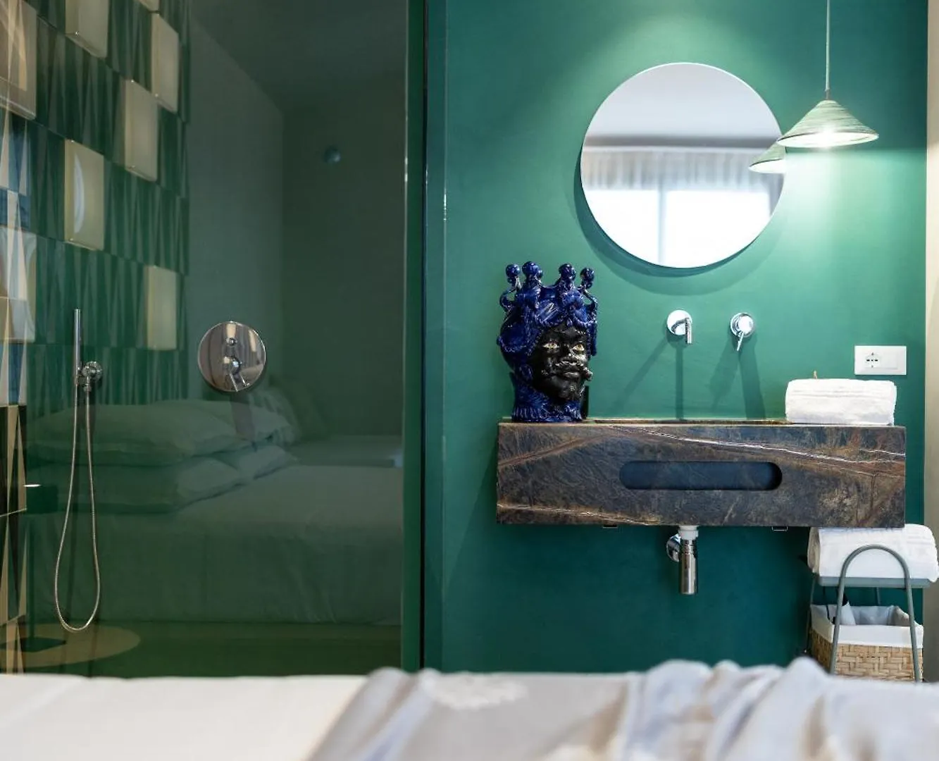 بيت ضيافة Oikos Rooms مارسالا