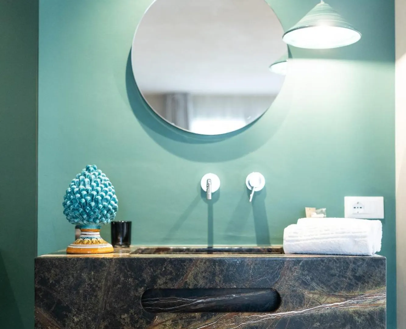 Oikos Rooms مارسالا بيت ضيافة